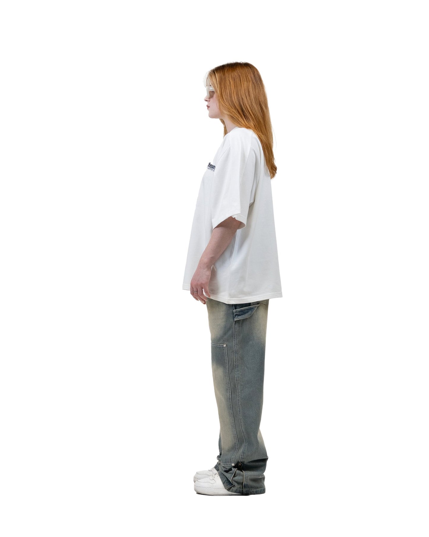 "ART & DESIGN ATELIER TEE" PALE WHITE - theonesclo